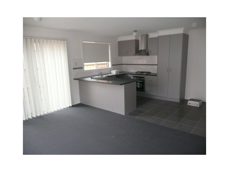 1/27 Tyrone St, Langwarrin VIC 3910