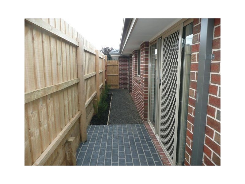 1/27 Tyrone St, Langwarrin VIC 3910