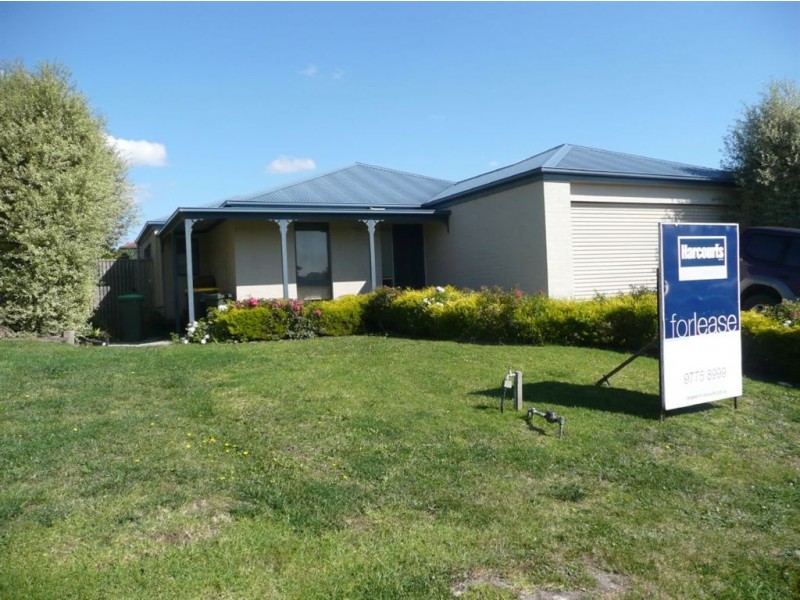 23 Trinity Drive, Langwarrin VIC 3910