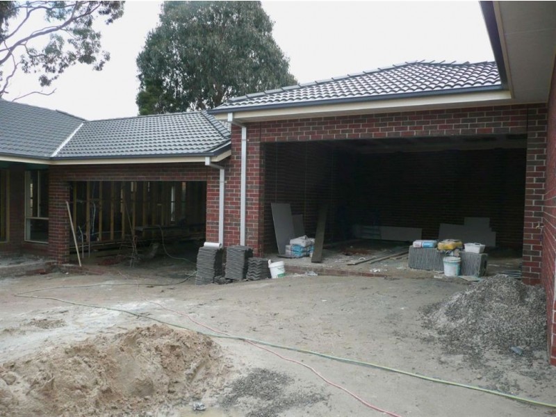 2/6 Alder Street, Langwarrin VIC 3910