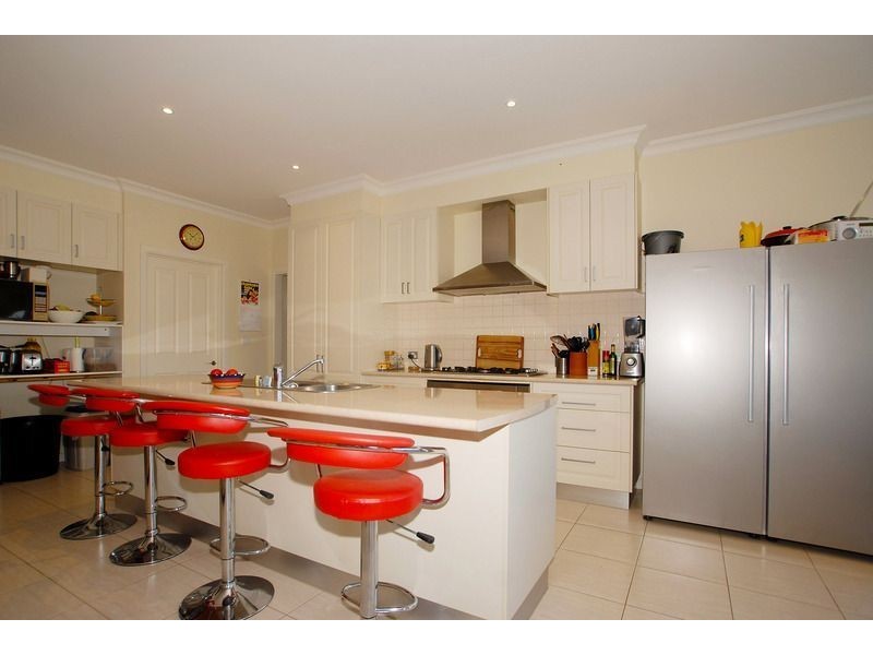 21 Park Valley Crescent, Langwarrin VIC 3910