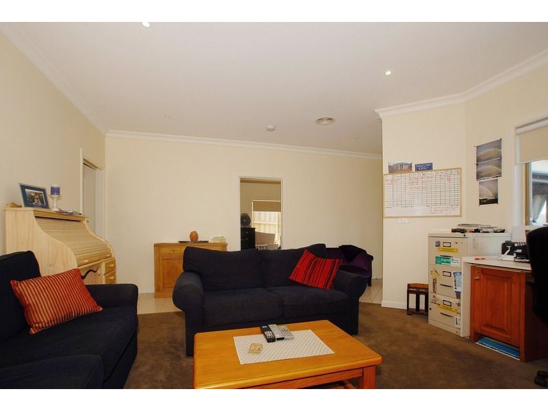 21 Park Valley Crescent, Langwarrin VIC 3910