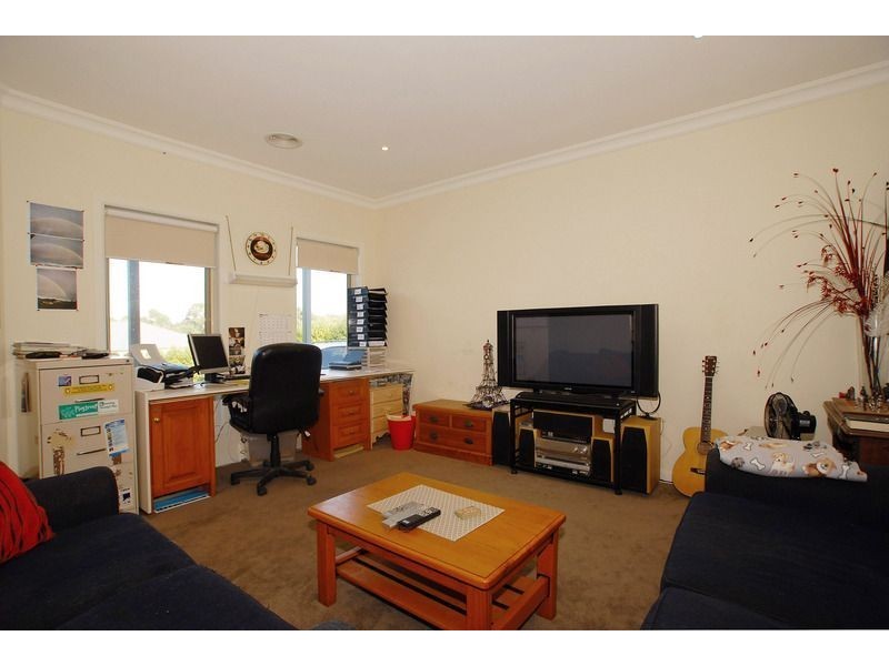 21 Park Valley Crescent, Langwarrin VIC 3910