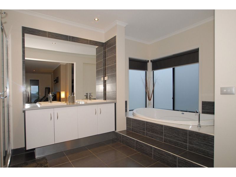 2 Hendra Court, Frankston South VIC 3199