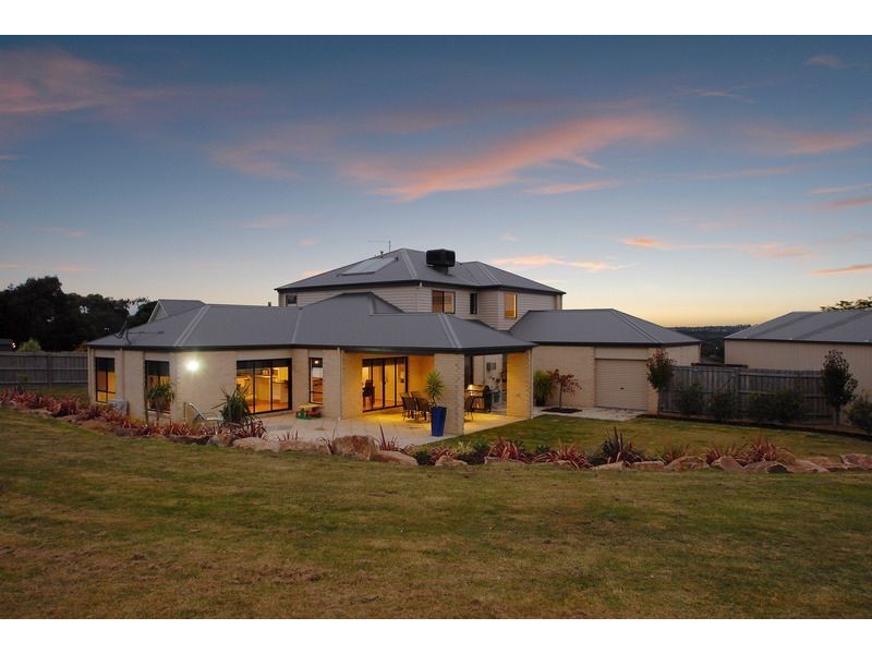 2 Hendra Court, Frankston South VIC 3199