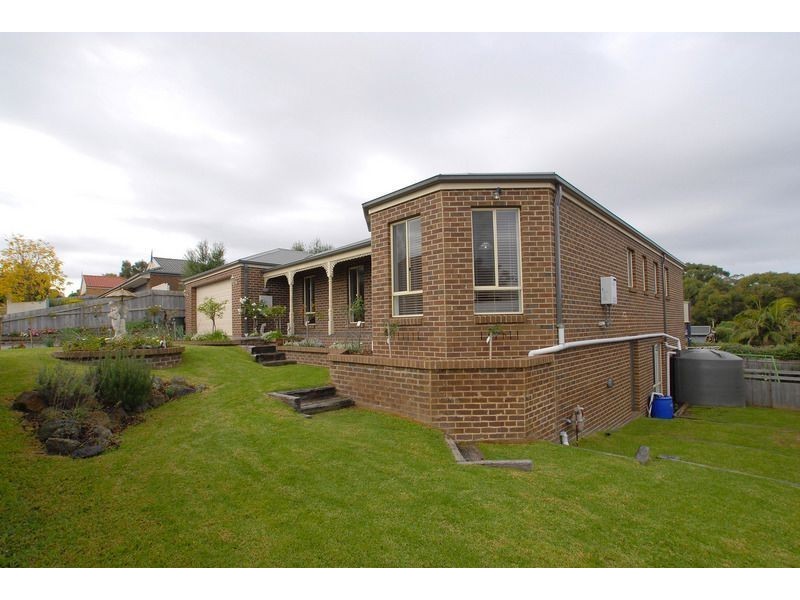 7 Bluegum Mews, Langwarrin VIC 3910