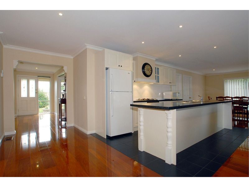 7 Bluegum Mews, Langwarrin VIC 3910