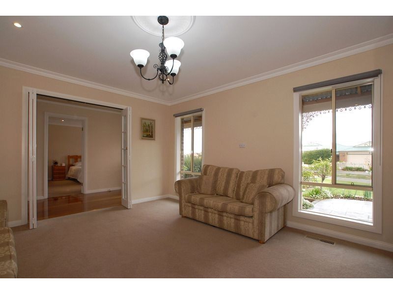 7 Bluegum Mews, Langwarrin VIC 3910