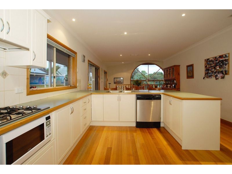 204 North Rd, Langwarrin VIC 3910