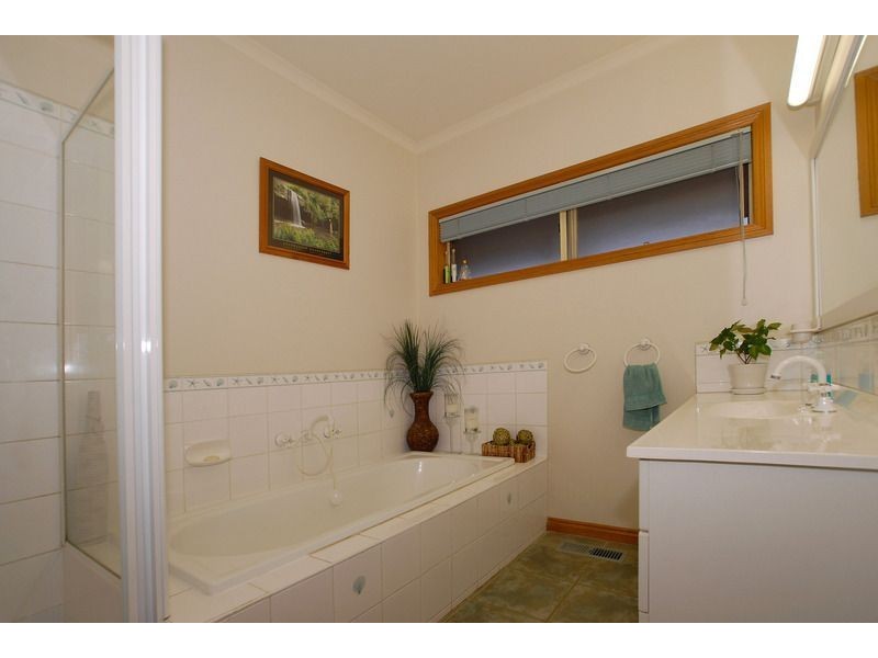 204 North Rd, Langwarrin VIC 3910