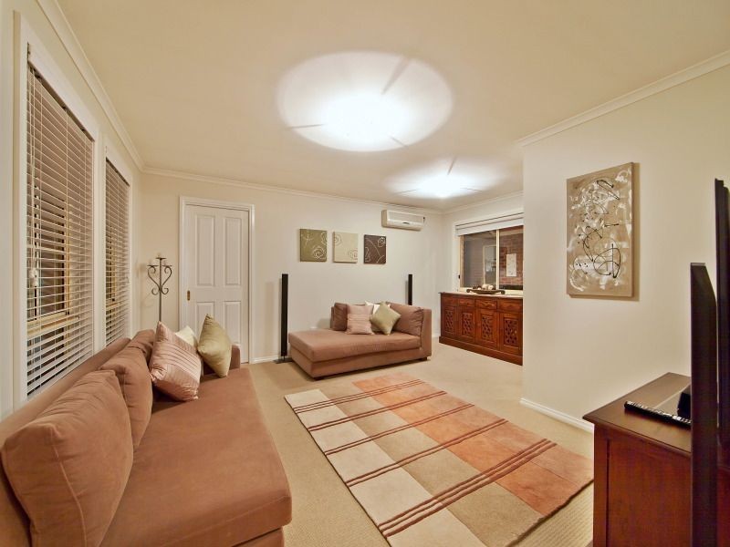 34 Francis Crescent, Langwarrin VIC 3910