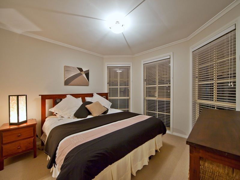 34 Francis Crescent, Langwarrin VIC 3910