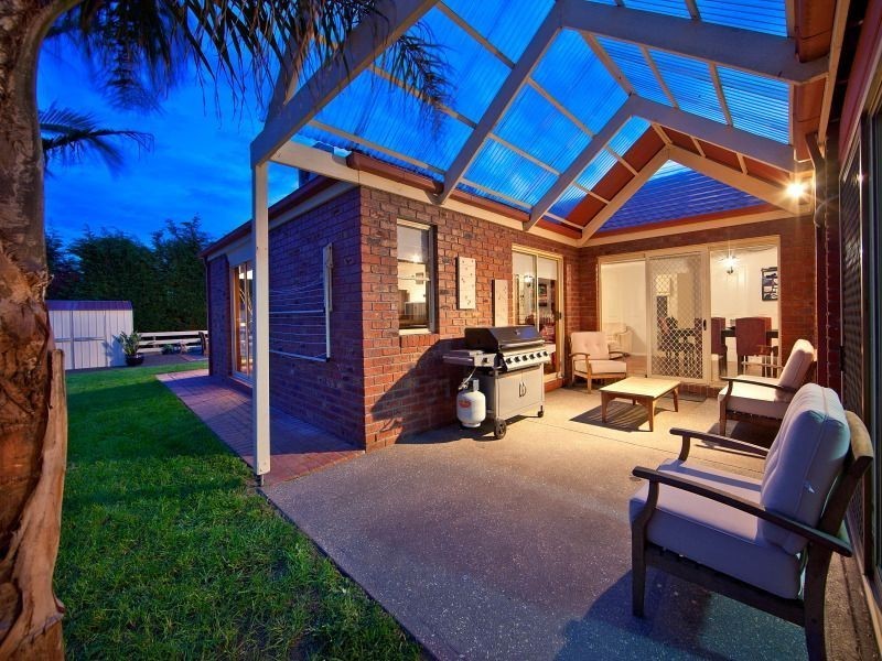 34 Francis Crescent, Langwarrin VIC 3910
