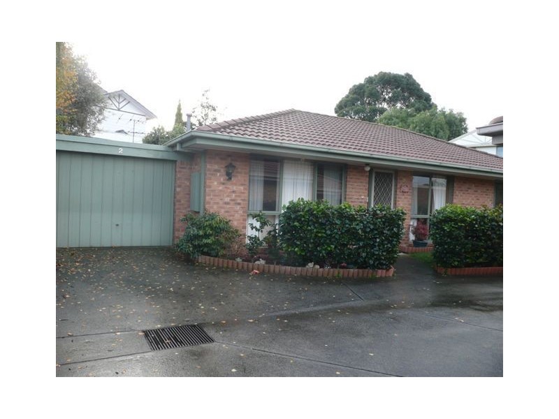 2/6 Chatterley Court, Frankston VIC 3199