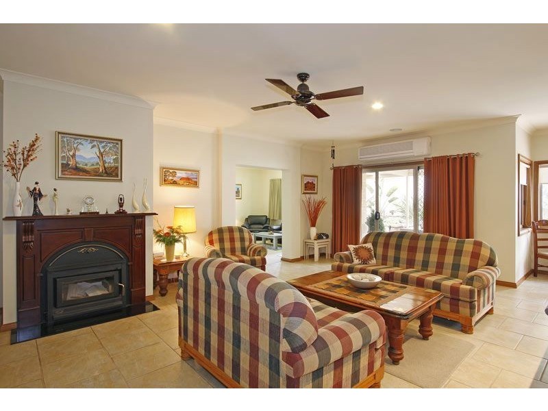 202 North Road, Langwarrin VIC 3910