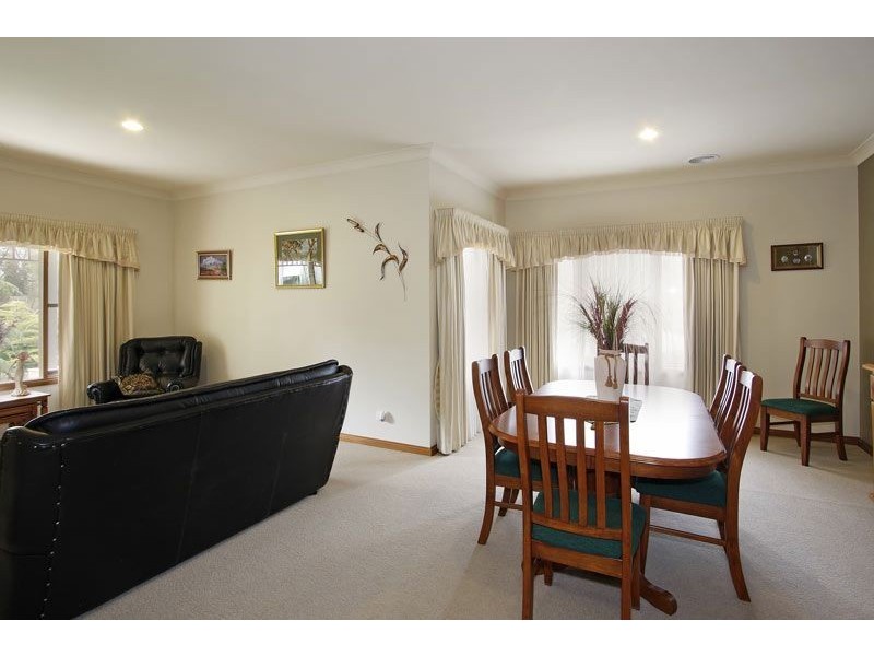 202 North Road, Langwarrin VIC 3910