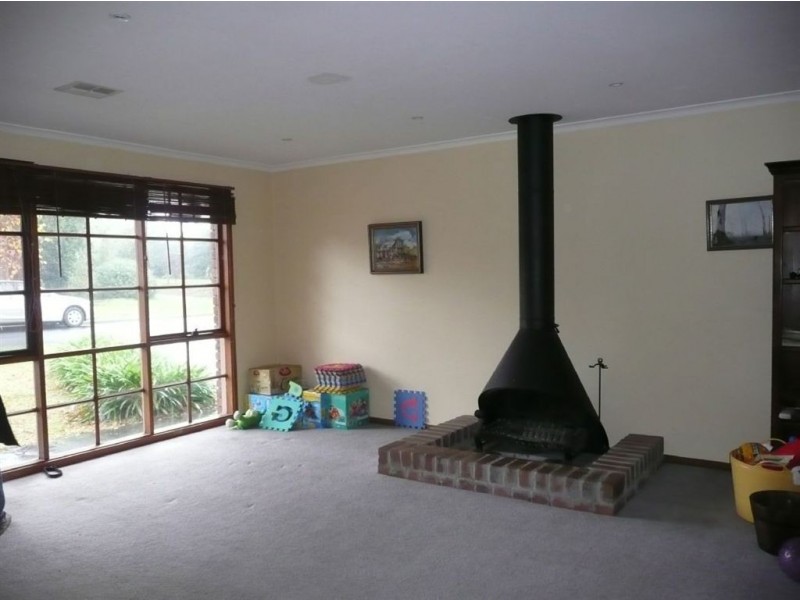 49 Sycamore Street, Langwarrin VIC 3910