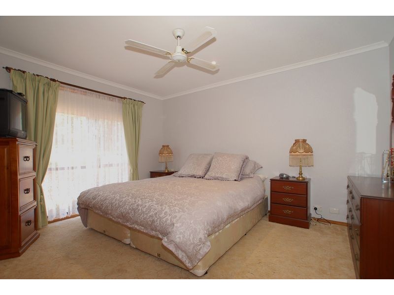 147 Centre Road, Langwarrin VIC 3910