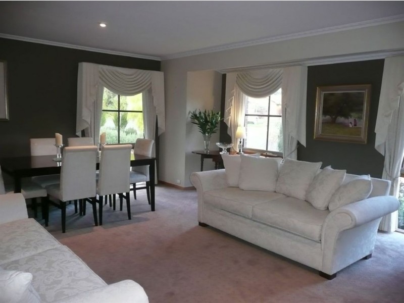 15 Australis Close, Langwarrin VIC 3910