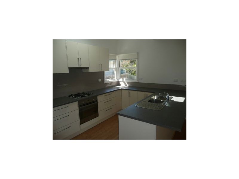 1/8 Lawrey Street, Frankston VIC 3199