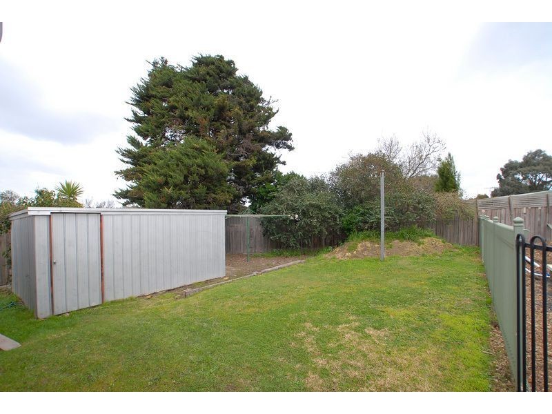 28 Greenacres Court, Langwarrin VIC 3910