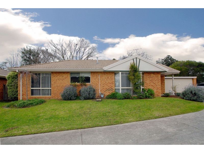 16/100 Cranbourne Road, Langwarrin VIC 3910
