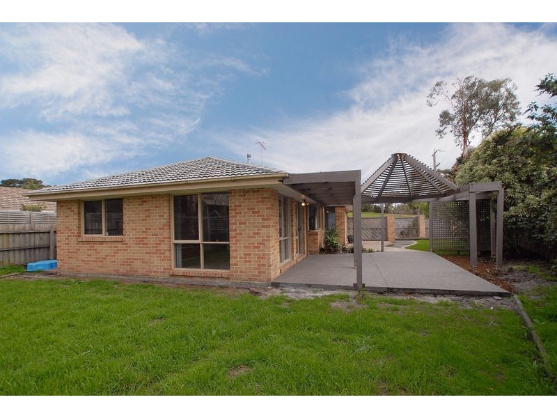68 Quarry Road, Langwarrin VIC 3910