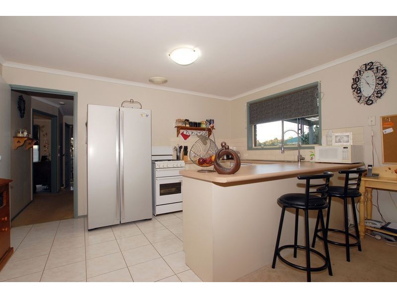 6 Sandra Crt, Langwarrin VIC 3910