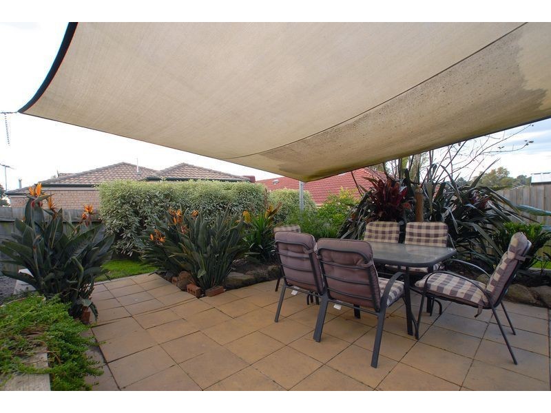 16 Julie Court, Langwarrin VIC 3910