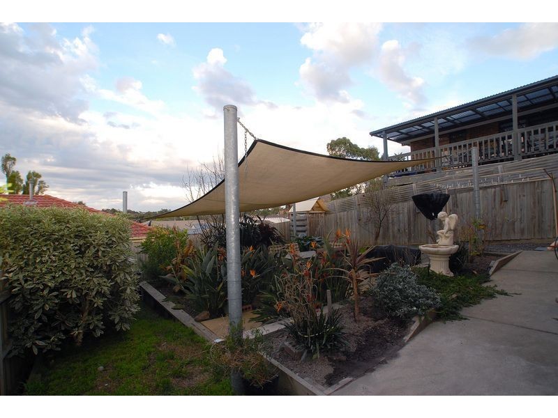 16 Julie Court, Langwarrin VIC 3910