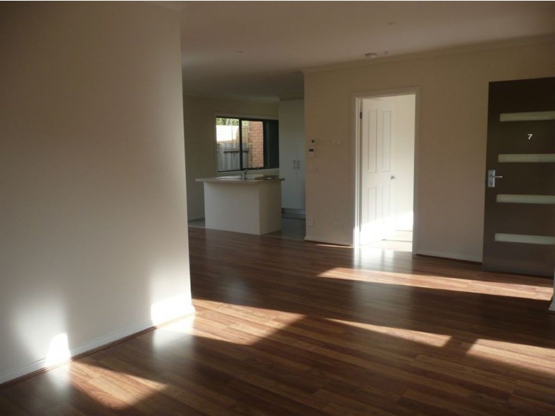 7/55 Culcairn Drive, Frankston South VIC 3199