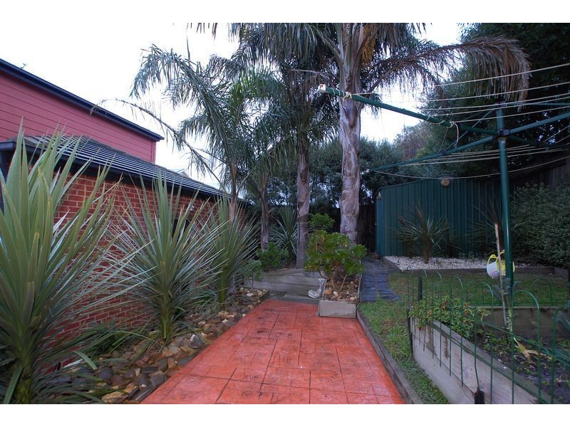 8 Castlehill Rise, Langwarrin VIC 3910