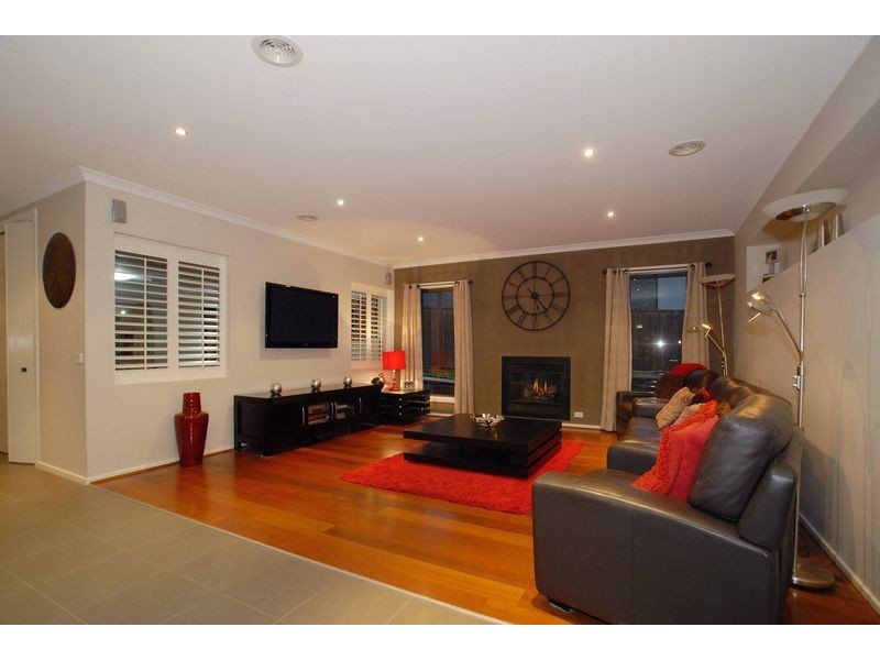 12 Woodrush Drive, Langwarrin VIC 3910