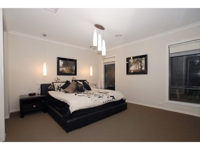 12 Woodrush Drive, Langwarrin VIC 3910