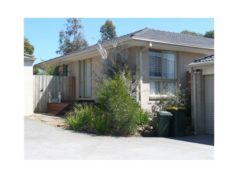 2/7 Evergreen Way, Langwarrin VIC 3910