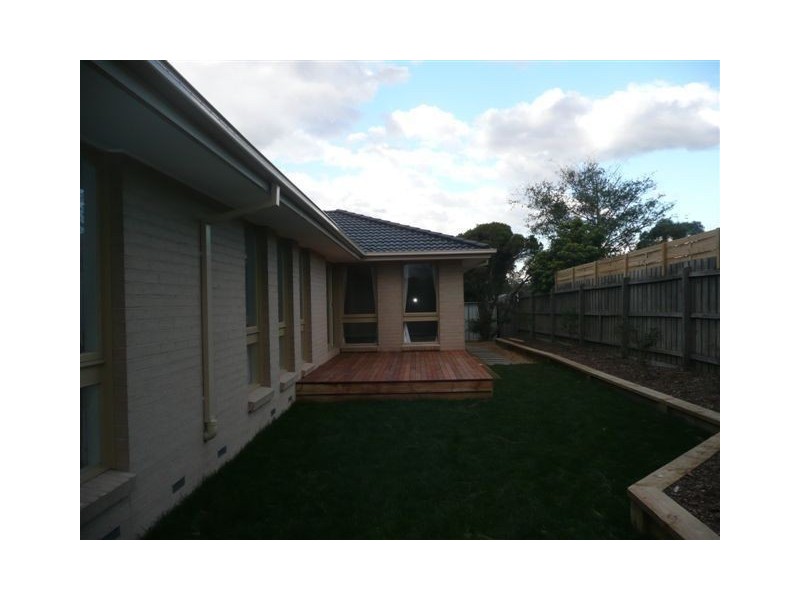 2/7 Evergreen Way, Langwarrin VIC 3910