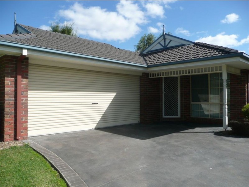 4 Ravell Mews, Langwarrin VIC 3910
