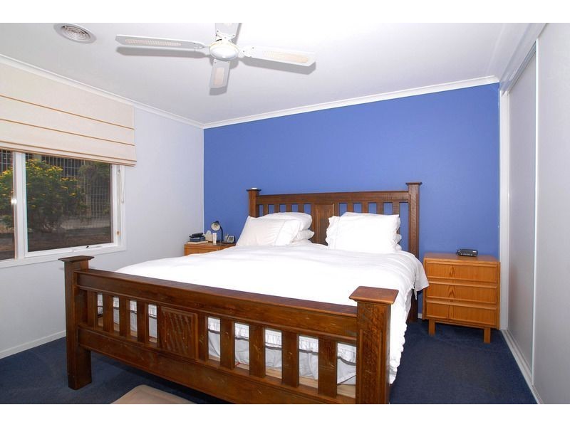 418 McClelland Drive, Langwarrin VIC 3910