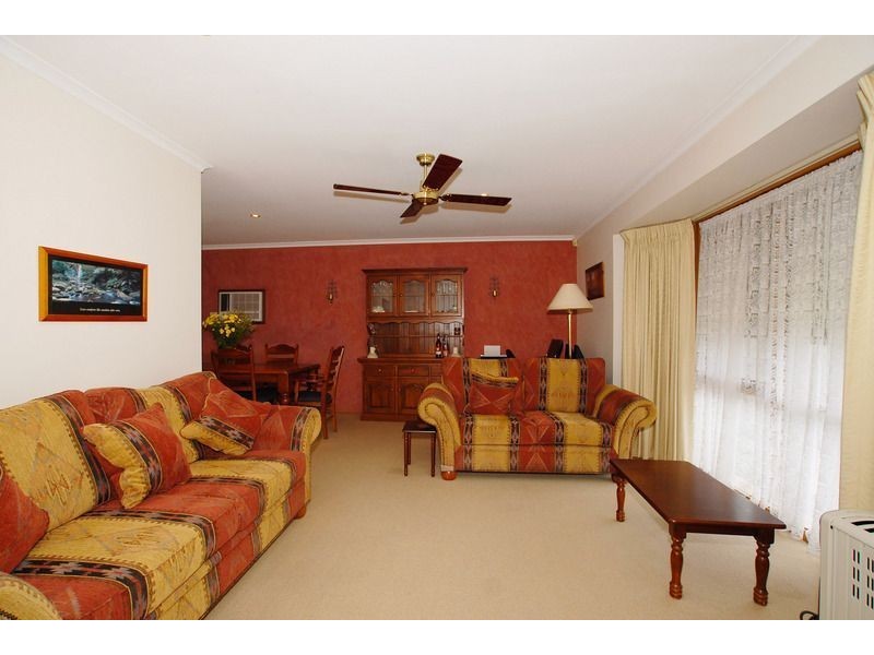 9 Chandos Place, Langwarrin VIC 3910