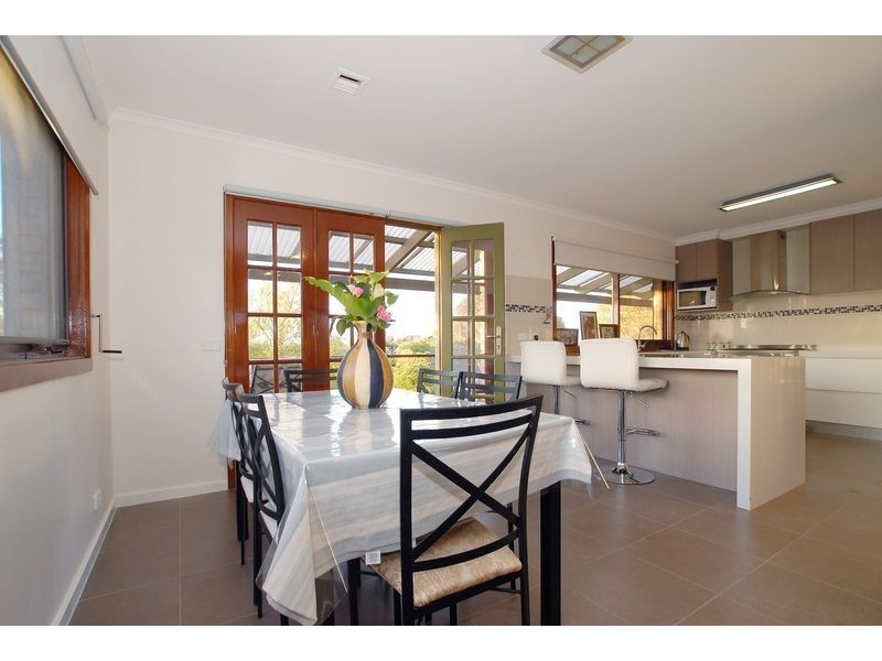 26 Olearia Crescent, Langwarrin VIC 3910