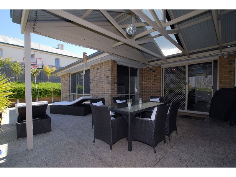 8 Trentham Way, Langwarrin VIC 3910