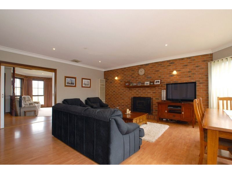 47 Melaleuca Crescent, Langwarrin VIC 3910