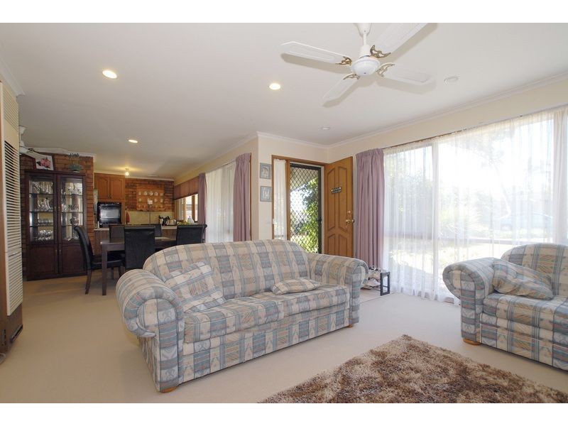 13 Burgess Drive, Langwarrin VIC 3910