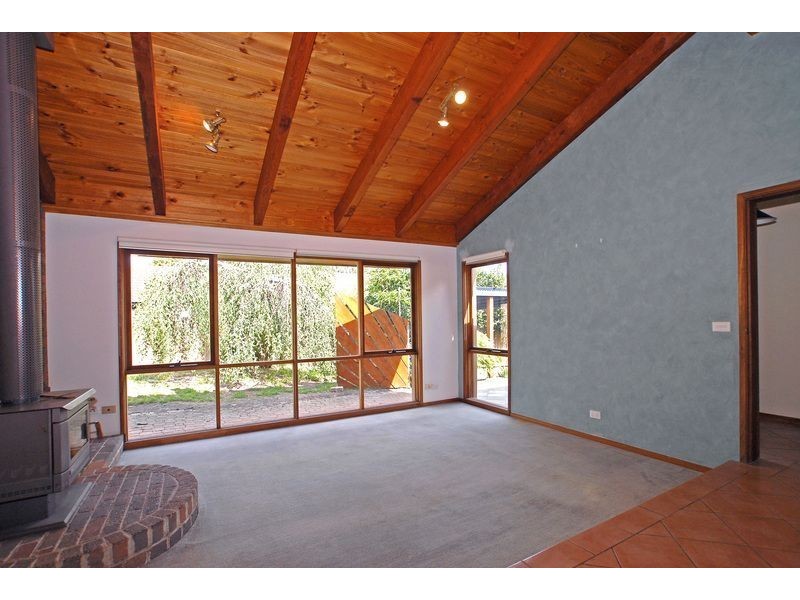 13 Greenacres Court, Langwarrin VIC 3910