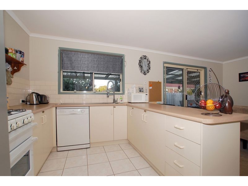 6 Sandra Court, Langwarrin VIC 3910