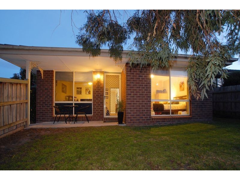 6 Sandra Court, Langwarrin VIC 3910