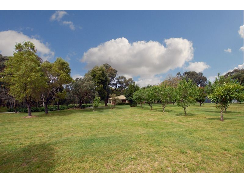 18 Nirvana Close, Langwarrin South VIC 3911