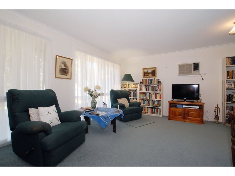 7 Warrin Rise, Langwarrin VIC 3910