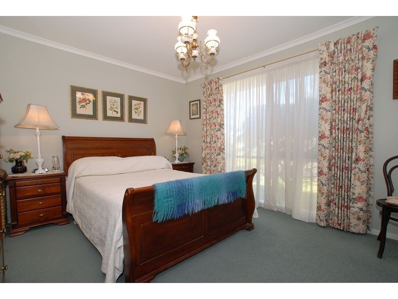 7 Warrin Rise, Langwarrin VIC 3910