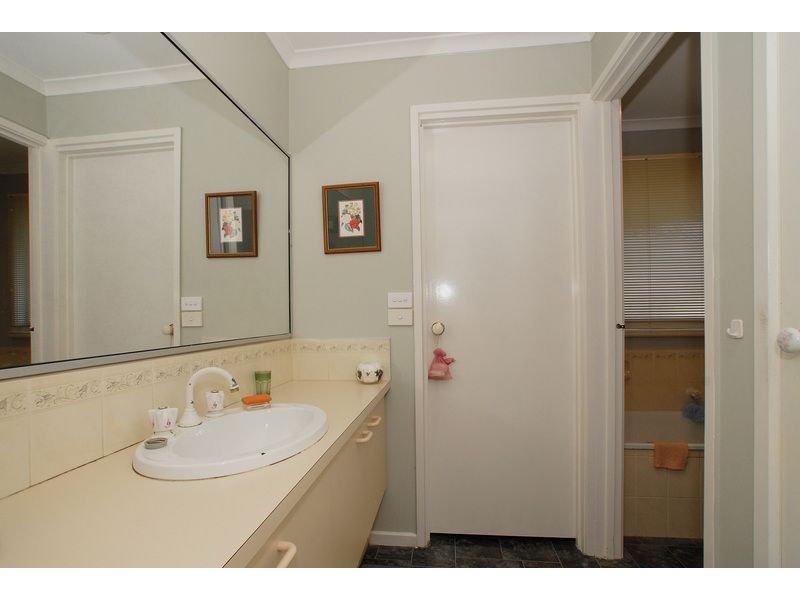 7 Warrin Rise, Langwarrin VIC 3910